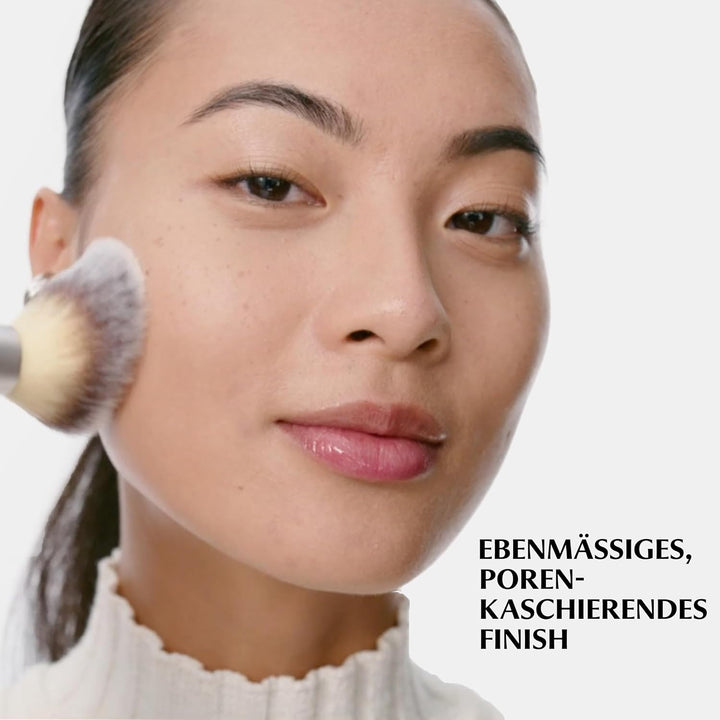 It Cosmetics Heavenly Luxe Wand Ball Brush by It Cosmetics