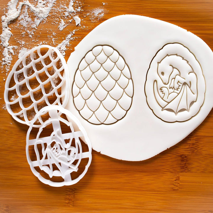 2er Set Dracheneier Ausstechformen (Formen: Drachenei und Drachenfötus), 2 Teile, Bakerlogy