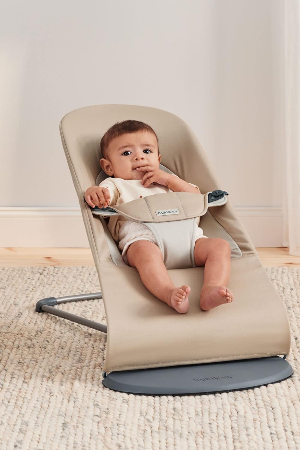 BabyBjörn Babywippe Balance Soft, Gewebt, Khaki/Beige
