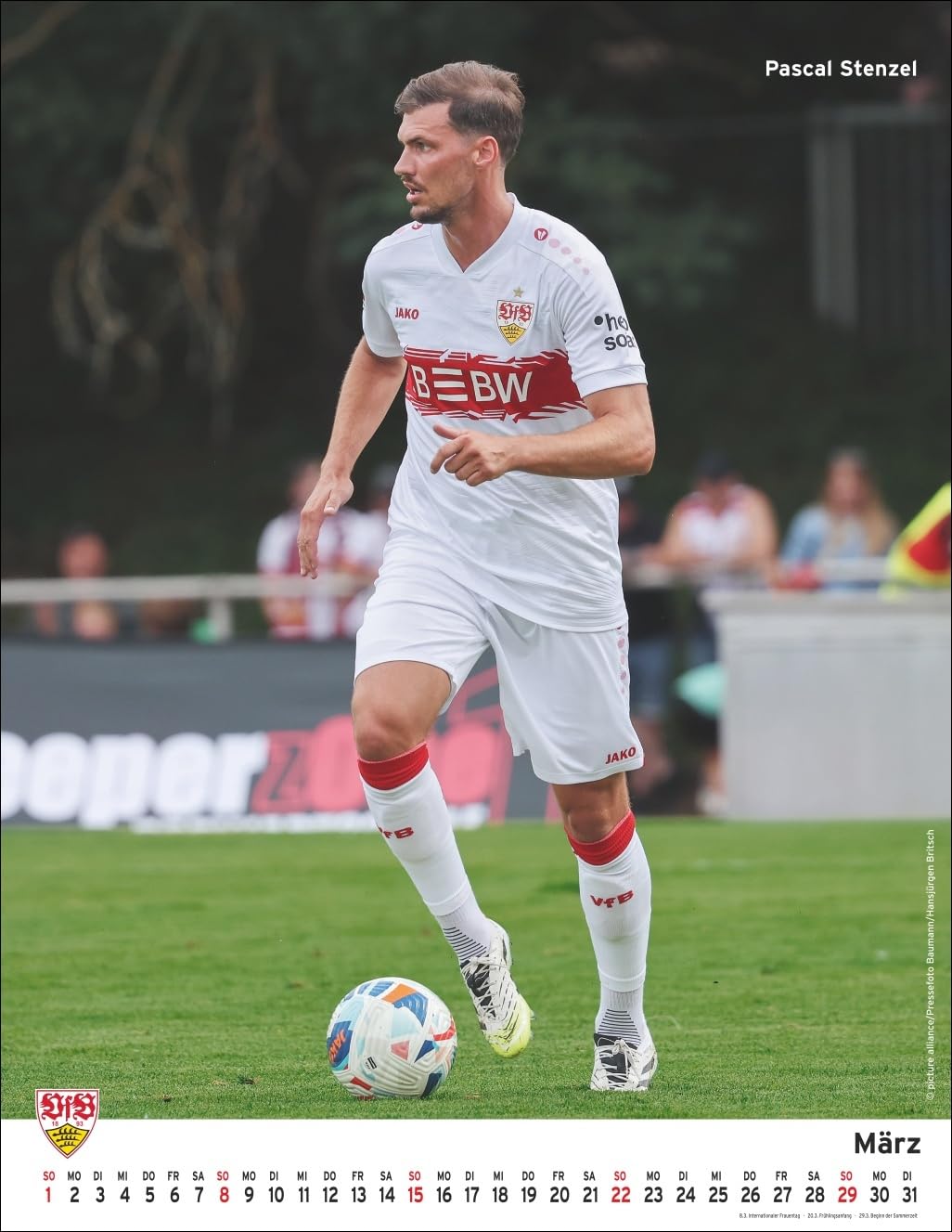VfB Stuttgart Posterkalender 2026: Die Fussballstars im Poster-Format. Wandkalender mit den besten S