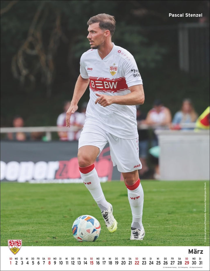 VfB Stuttgart Posterkalender 2026: Die Fussballstars im Poster-Format. Wandkalender mit den besten S