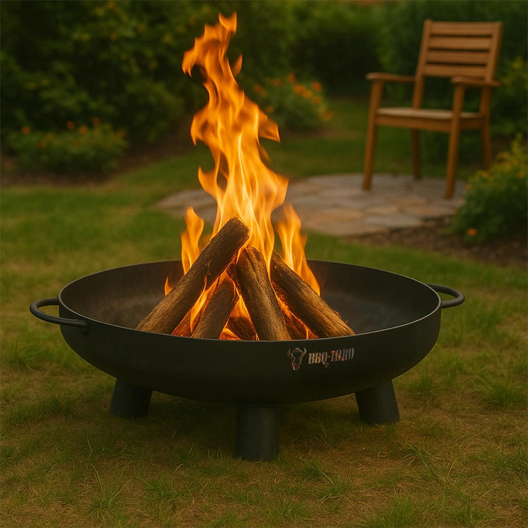 BBQ-Toro Feuerschale Ø 80 cm | Schwarz | Outdoor Feuerstelle mit DREI Standbeinen und Zwei Griffen |