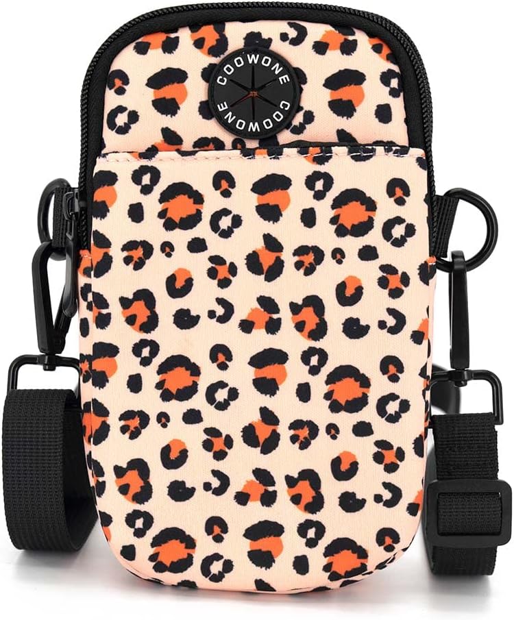 COOWONE Gassi Tasche Hund, Leckerli-Tasche für Hund Gassi gehen, Hund Tasche mit Poop Bag Dispenser,