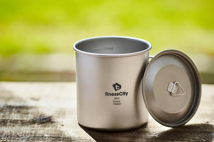 Titanbecher Campingbecher mit Messmarken, Extra stark Ultraleicht (Ti), gesunder &amp; umweltfreundliche