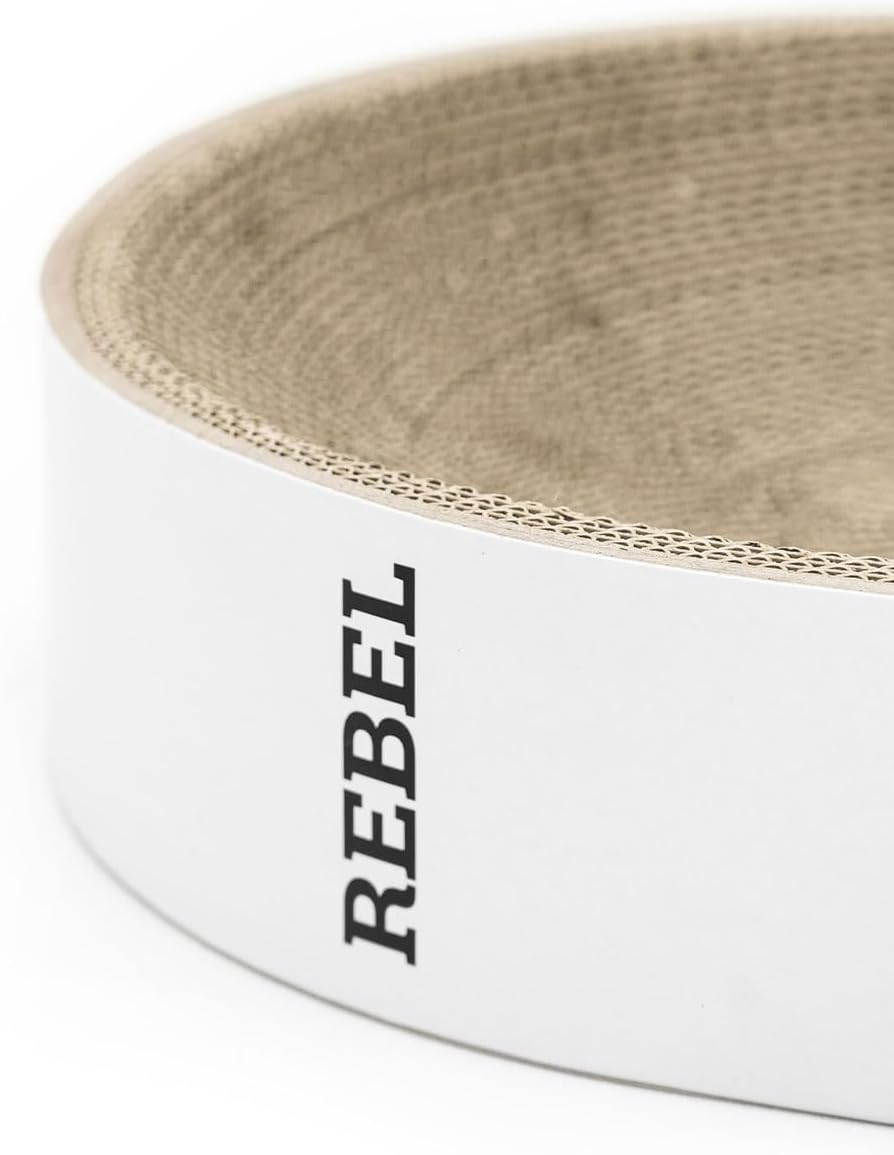 Petrebels Kratzpappe Oliver 61, Katzen Kratzbrett aus sehr stabilem Karton, Kratzkarton 63 x 35 x 10