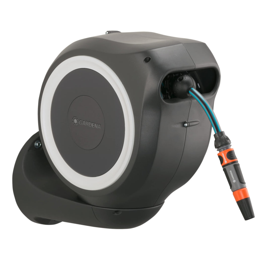 Gardena Wand-Schlauchbox RollUp S (weiss) 15 m: Flexible Bewässerung für kleine Gärten, schwenkbare