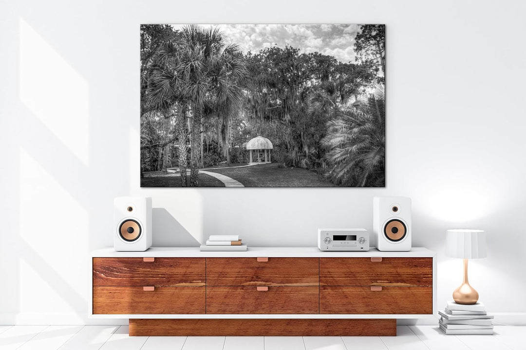 deyoli Pavillon in bezaubernder Landschaft in Florida Effekt: Schwarz/Weiss im Format: 80x60 als Lei