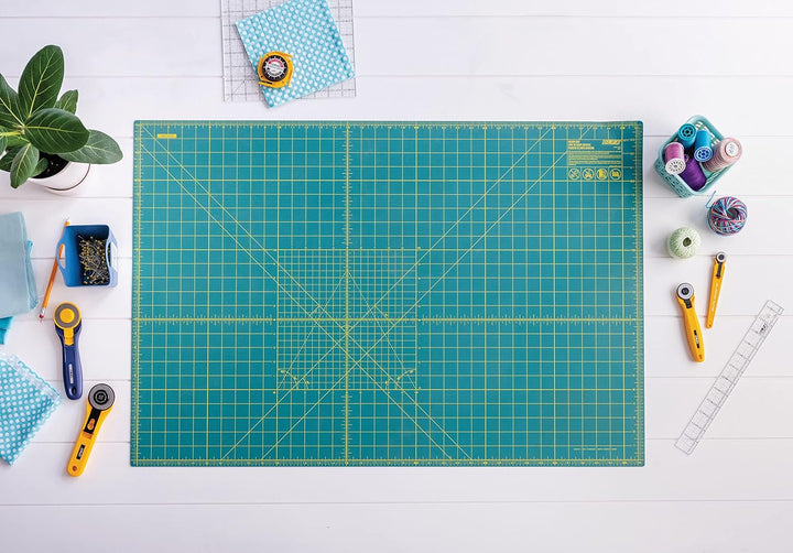 Olfa 61 x 91,4 cm doppelseitige, selbstheilende Drehmatte Grün, Grün
