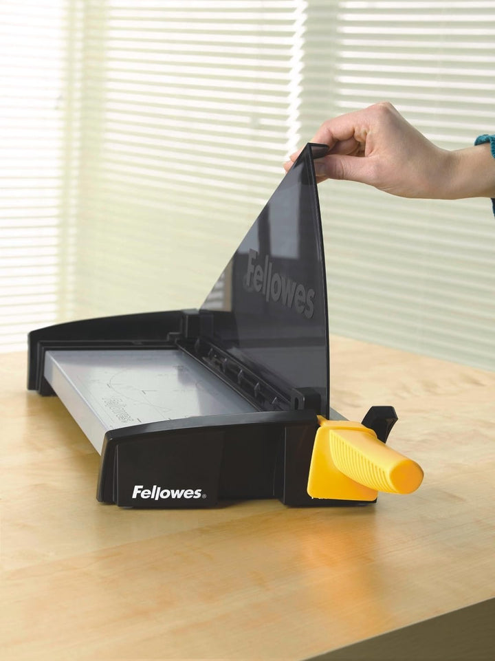 Fellowes Kleinbüro Hebelschneidemaschine Fusion A3 schwarz/metallic, A3