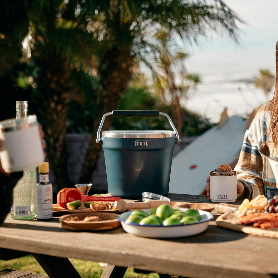 YETI Rambler Getränkekübel Mit Deckel, Key Lime, 7.6 L, Key Lime