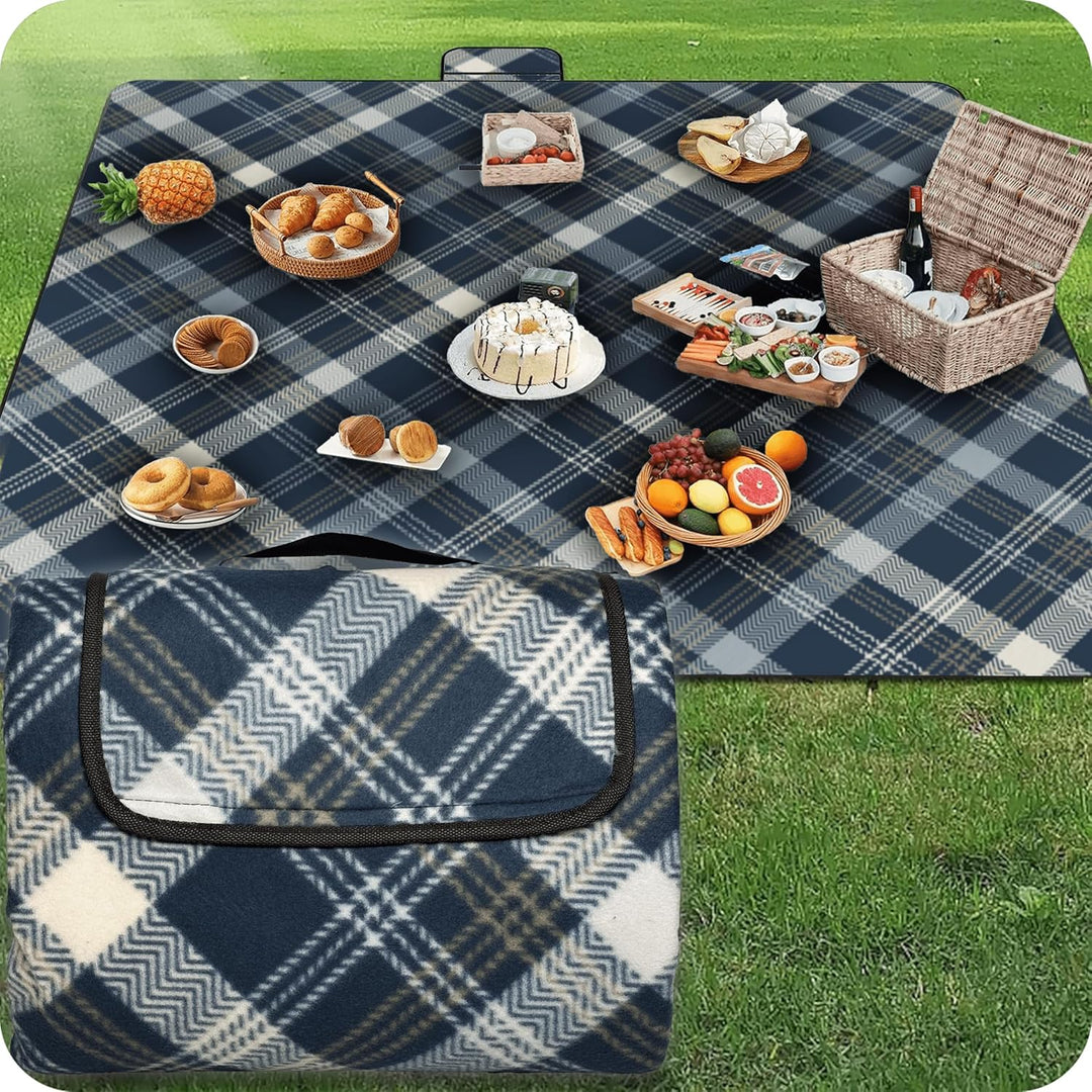 KRUMAD Picknickdecke Wasserdicht, XXL 200x200 cm, Outdoor Decke Gepolstert, Sandfrei, Camping Decke