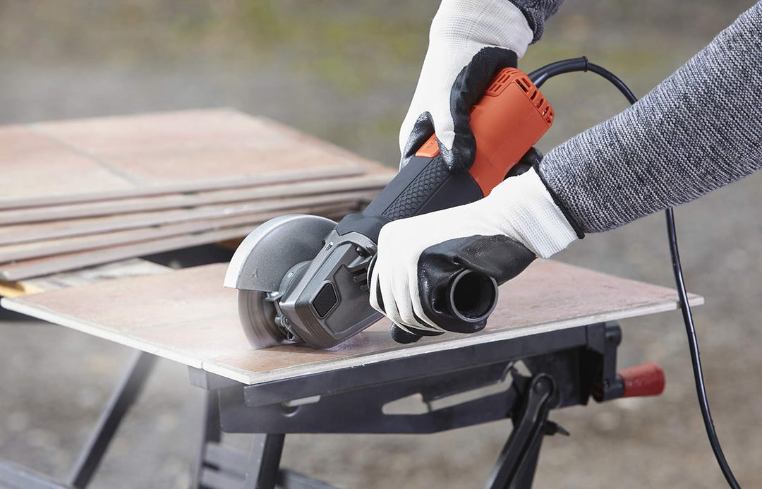 Black+Decker Winkelschleifer BEG210-QS (900 Watt, 115 mm Scheiben-ø, mit 3-Positionen-Zusatzhandgrif