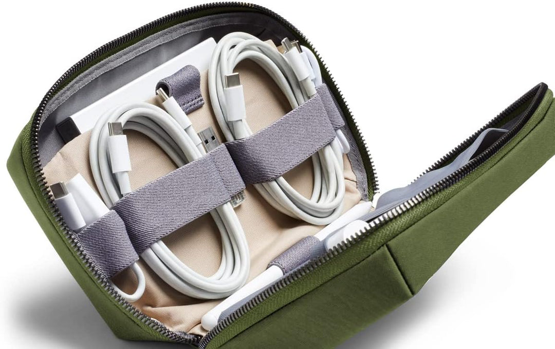 Bellroy Tech Kit, Etui mit Reissverschluss für Tech Accessoires (Akku, Ladegerät, Kabel, Kopfhörer)