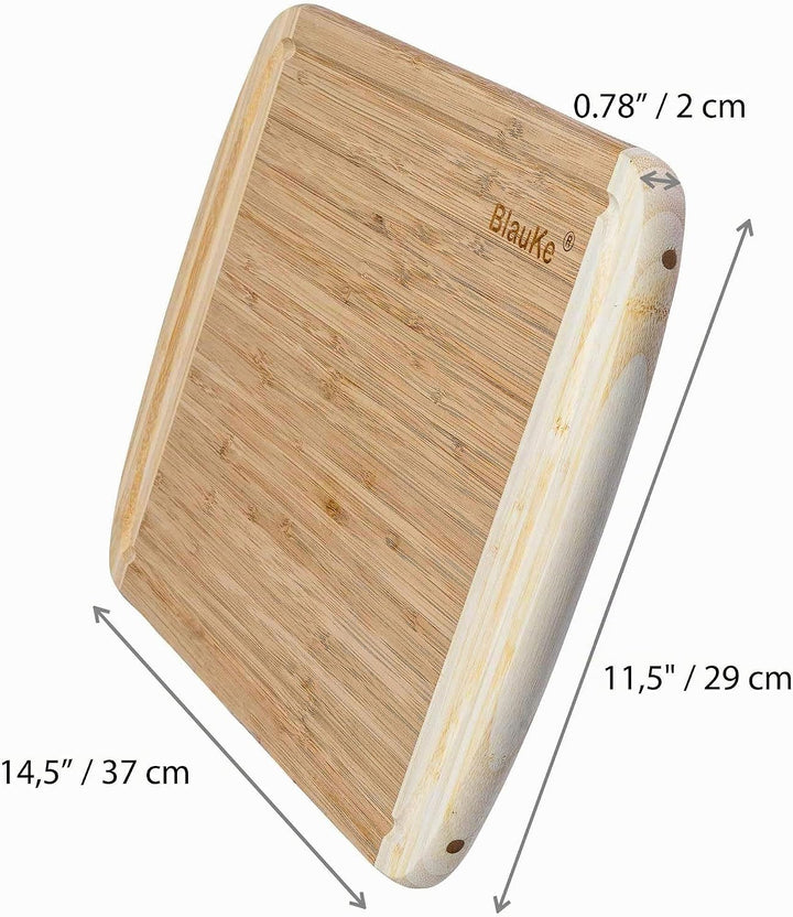 BlauKe® Schneidebrett aus Holz mit Saftrille (37x29cm) – Grosses Bambus Küchenbrett, Servierplatte f