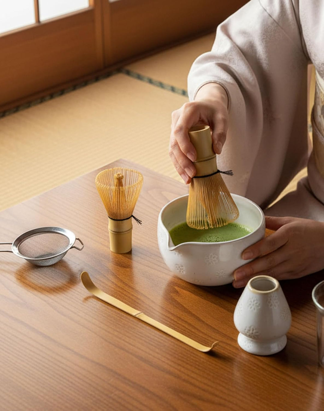 Matcha Set 6-teilig, Japanisches Matcha Schale Set mit Besen (Chasen), Halter, Edelstahl Sieb, Dosie