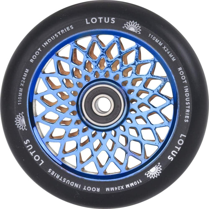 Root Industries Lotus Stunt-Scooter Rolle 110mm + Fantic26 Sticker (Radiant Blue Ray/Pu Schwarz), Ra