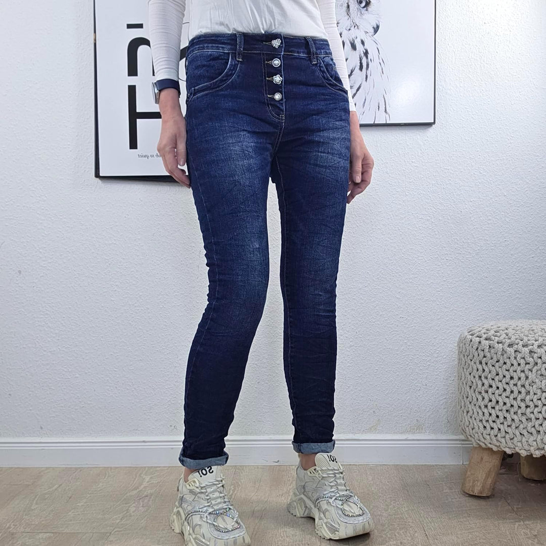 Jewelly Stretch Jeans| im Baggy Boyfriend Schnitt| Damen Hose mit dekorativer Knopfleiste| Perfekter