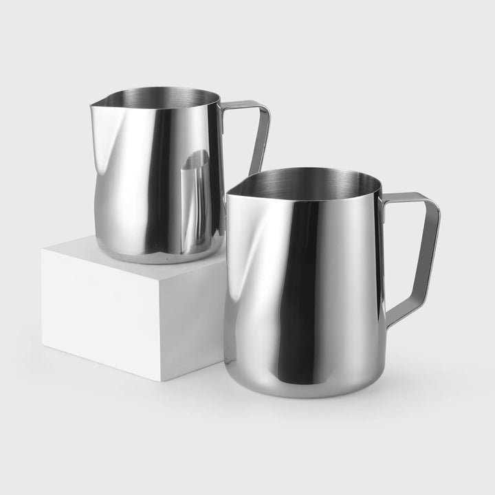Milchaufschäumkrug mit Deckel, Tropffreier Auslauf aus Milchkännchen, Edelstahl Kaffeekännchen mit D