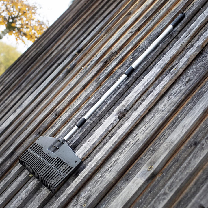 UPP Jumbo Garten Rechen: stufenlos von 75cm - 150 cm Aluminium Teleskopstiel für effizientes Gartenr