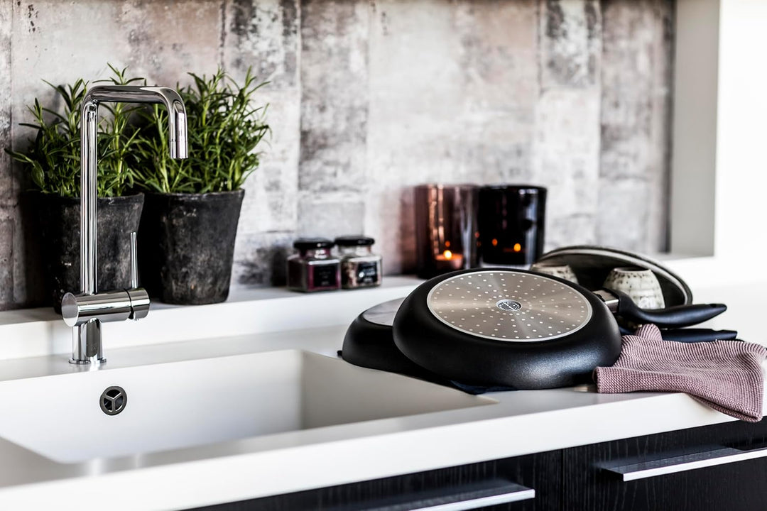 SCANPAN IQ Bratpfanne 32 cm | Multifunktionale Pfanne für alle Herdarten | Langlebige Stratanium Ant