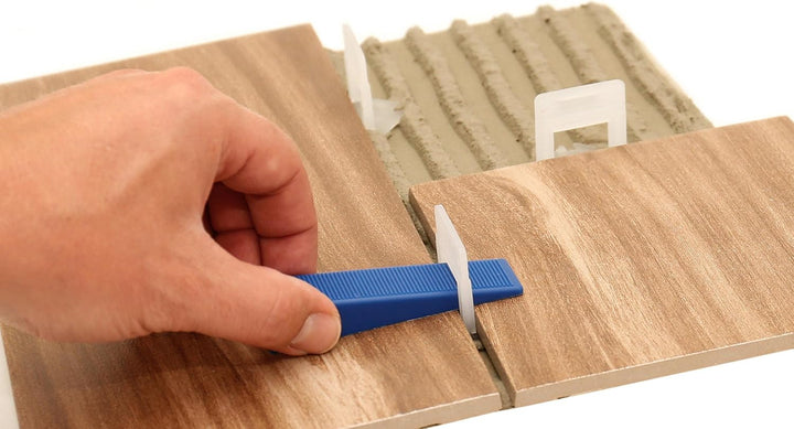 Lantelme Starter Kit Set mit 100 Stück Fliesennivelliersystem Zuglaschen für 1,5mm Fugenbreite und 5