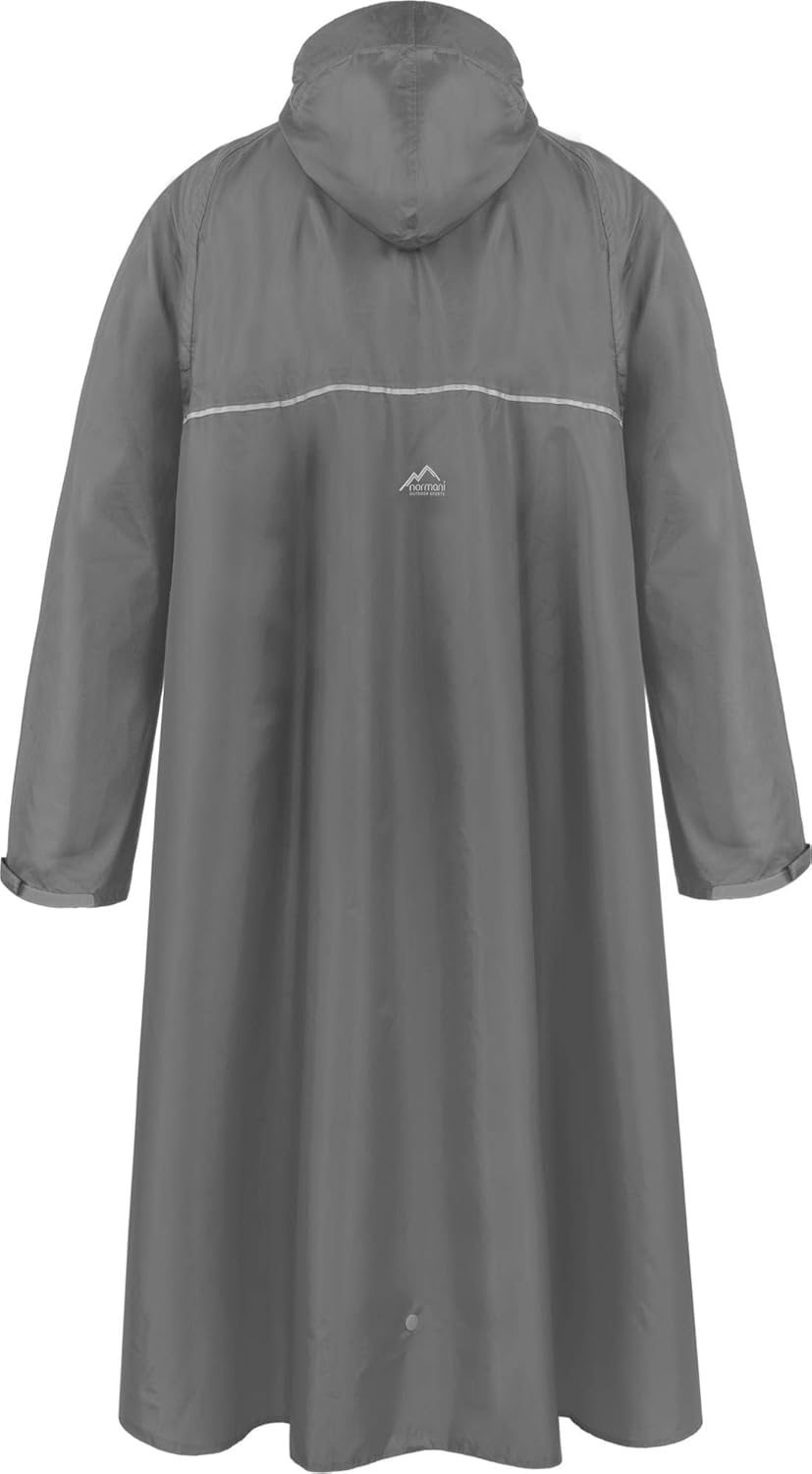 normani Unisex Regenponcho EXTRA Lang mit Ärmeln und Brusttasche für Damen und Herren - Brusttasche