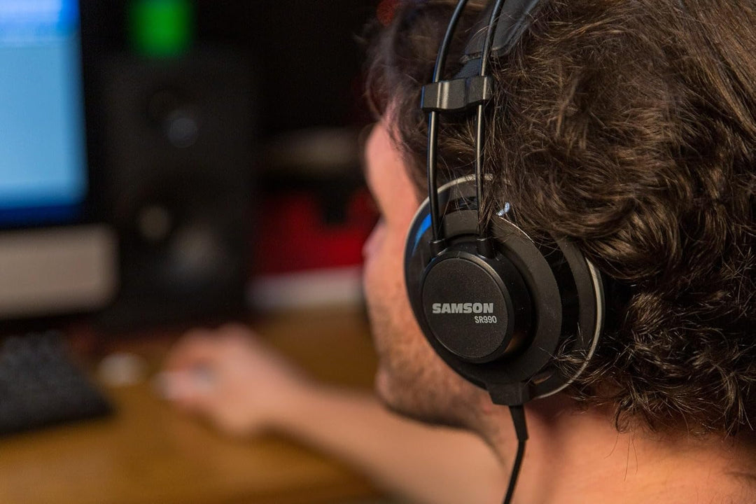 Samson SR880 Studio-Kopfhörer mit geschlossener Rückseite