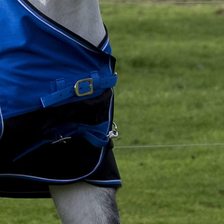Equi-Theme EQUITHEME Decke Aisance 1200D ? 50 g ? Farben ? Blau/Schwarz, Grösse Decke ? 6.9 Bleu/Noi