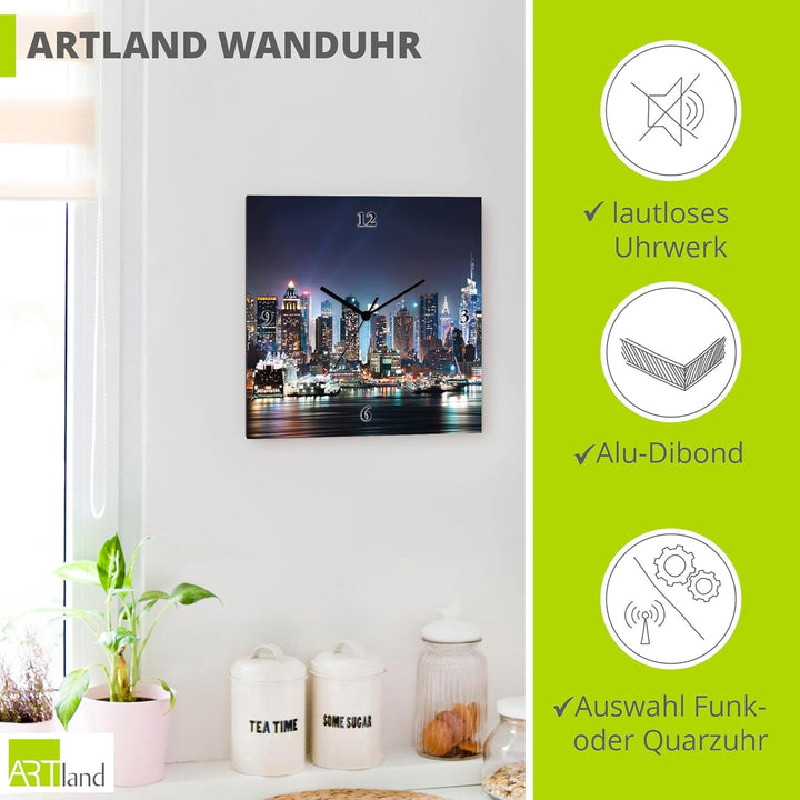 ARTLAND Wanduhr ohne Tickgeräusche Leinwand Quarzuhr 30x30 cm Quadratisch Lautlos New York City Time