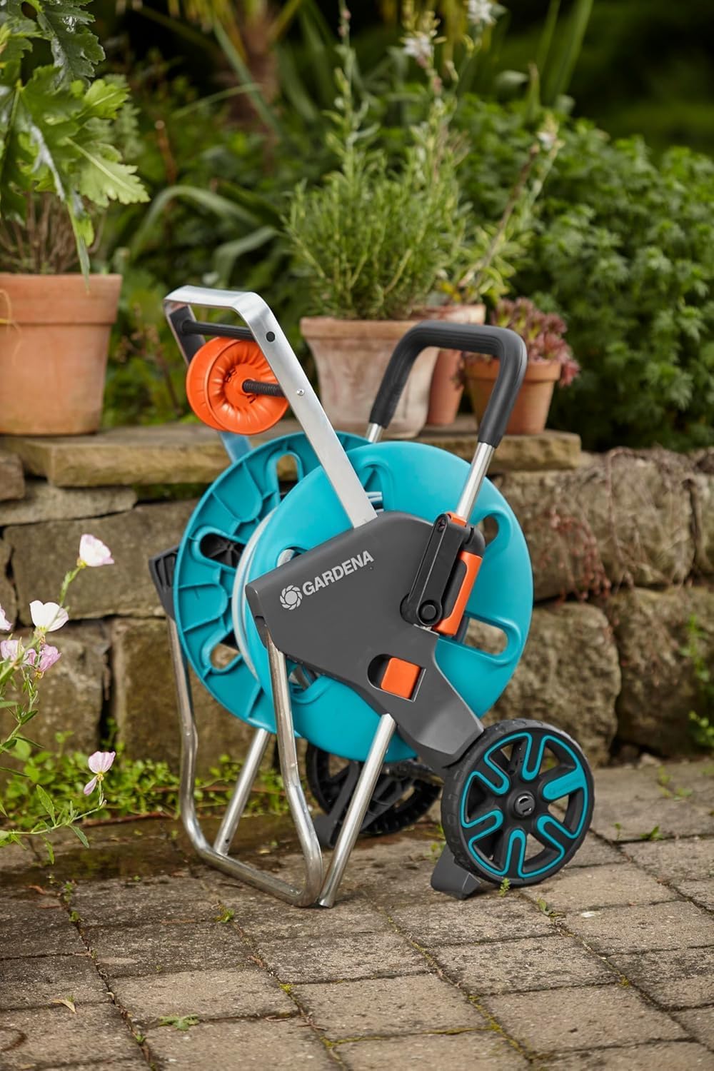 Gardena Schlauchwagen CleverRoll M Easy Set, Gartenschlauchwagen mit 60m Kapazität inkl. 20m Schlauc