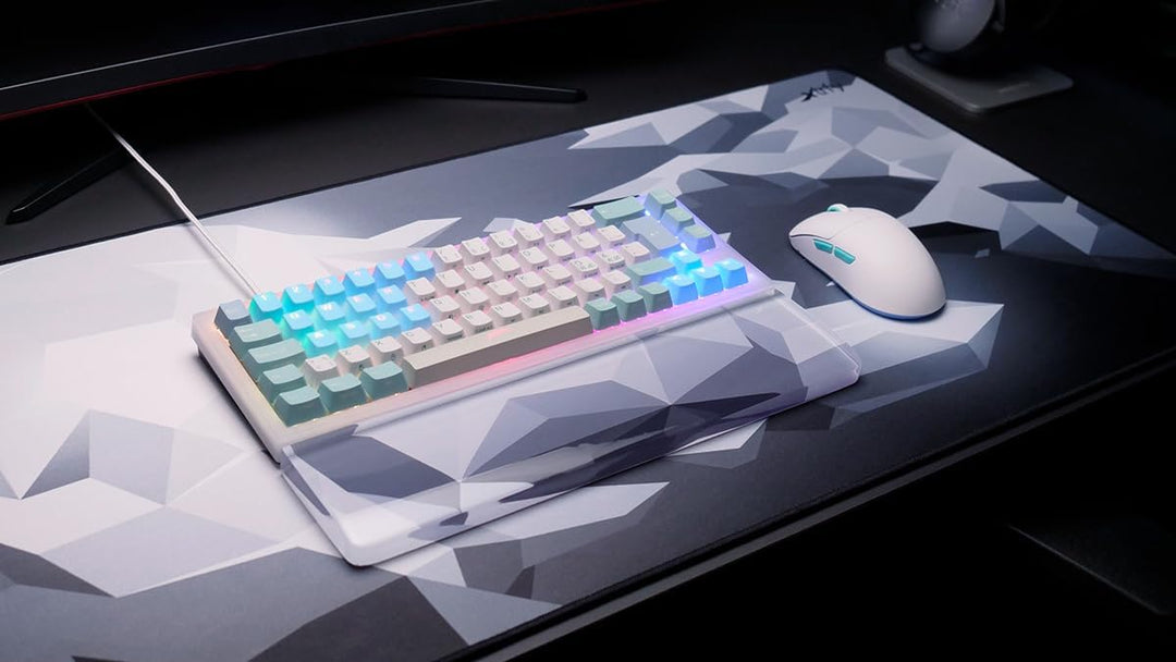 CHERRY XTRFY GP5, XL Gaming-Mauspad aus Stoff (920 x 400 x 3 mm), Glattes Speed-Pad für Präzision, V