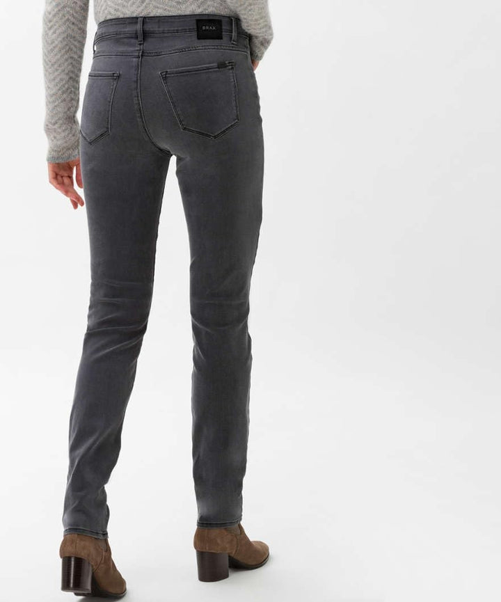 BRAX Damen Style Shakira Free to Move Nachhaltige Röhrenjeans Jeans 26W / 30L Used Dark Grey, 26W /