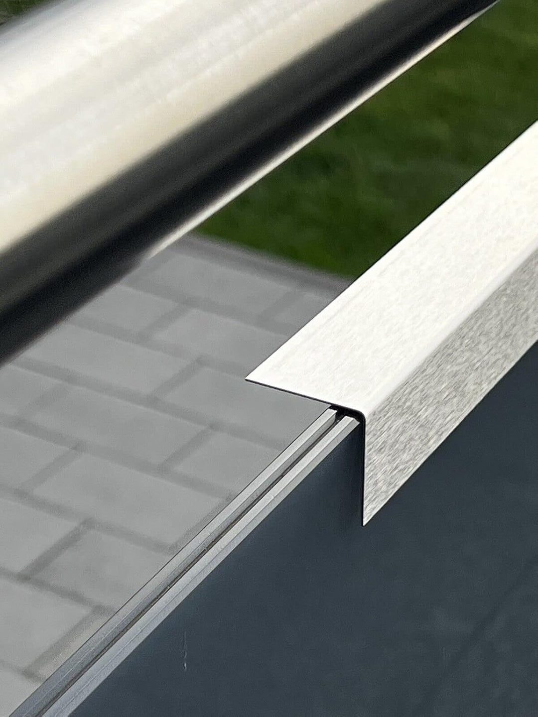 Edelstahl Winkel 2000mm 90 Grad Winkelprofil 40x40 mm Schenkelinnenmass aus Edelstahl k240 geschliff