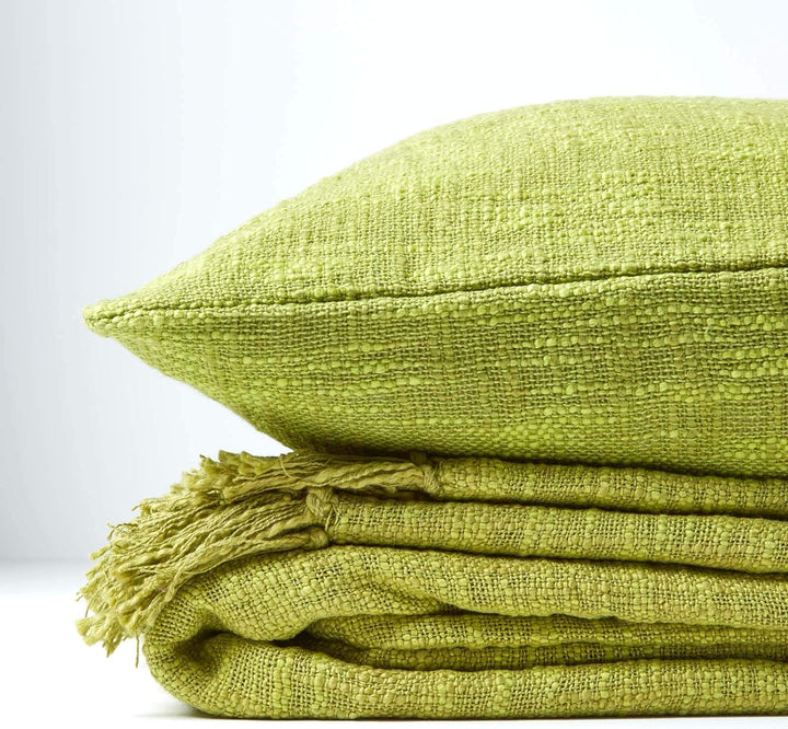 Homescapes extra grosse Tagesdecke Nirvana, grün, Wohndecke/Sofaüberwurf aus 100% Baumwolle, 225 x 3