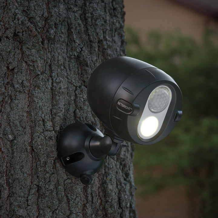 Mr Beams NetBright batteriebetriebener LED Spot mit Bewegungssensor und per Funk koppelbar braun MBN
