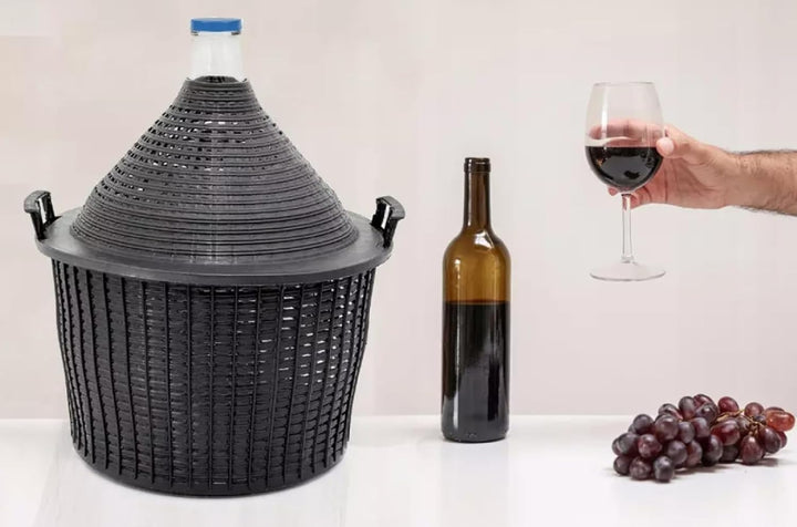 Weinballon 10L mit Kunststoffkorb + Trichter + HEFE + 1xROT-Gummistopfen + 1xGärröhrchen, Glasballon
