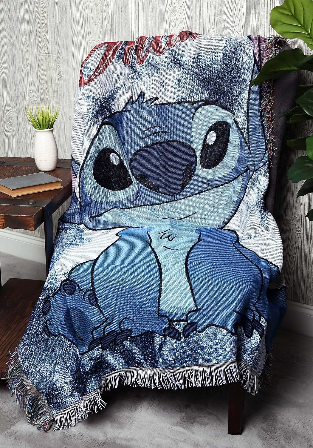 Disney Lilo & Stitch Shibori Stitch Tapisserie, gewebt, 121,9 x 152,4 cm, Mehrfarbig Shibori Stitch