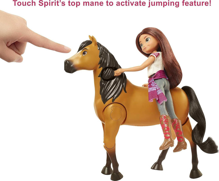 Dreamworks Spirit GXF95 - Reitabenteuer Set mit Lucky Puppe (17,78 cm) & Pferd Spirit (20,32 cm), Sp