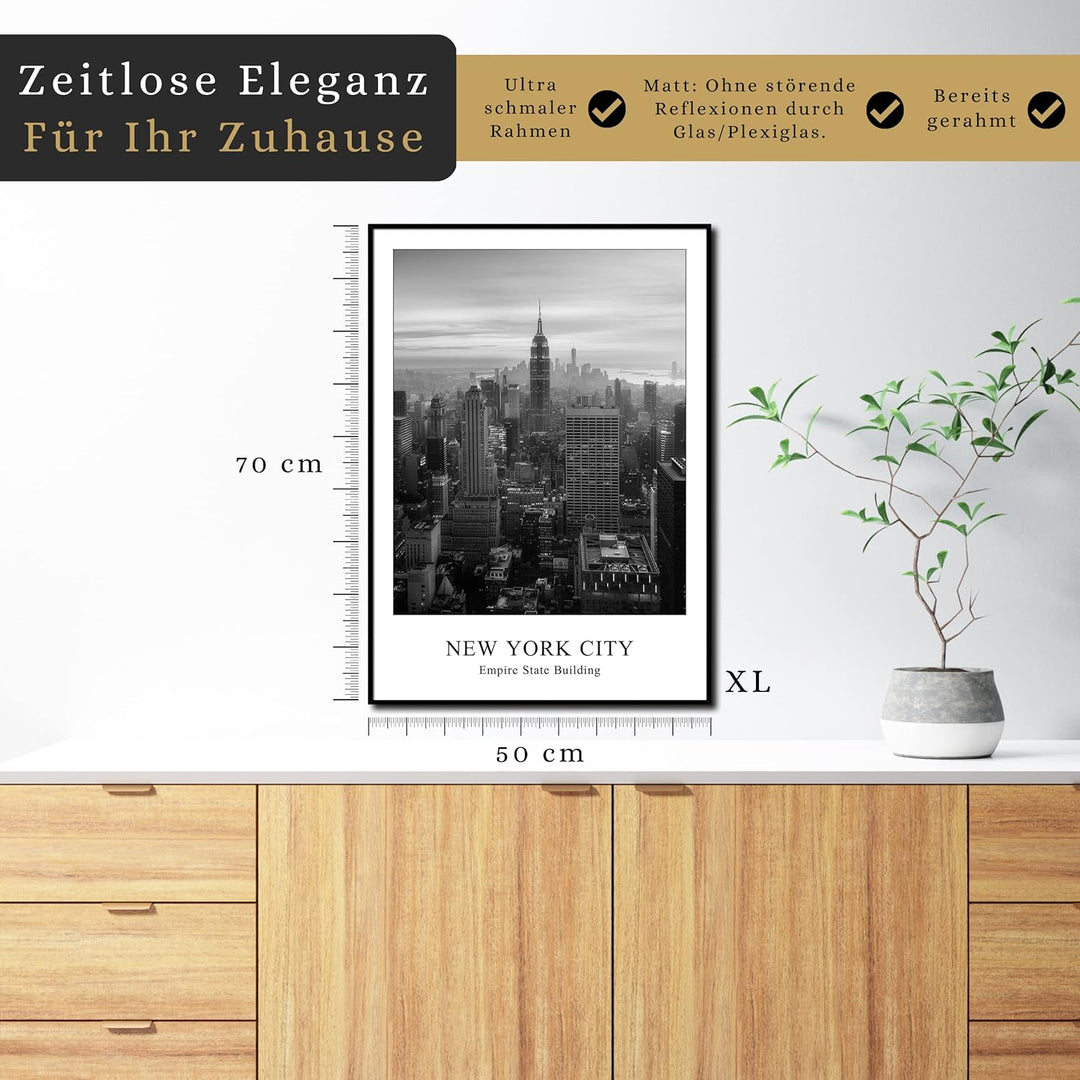 daazoo Rahmenbild Empire State Building | Wandbild mit Rahmen schwarz Hochformat | Bild New York Cit