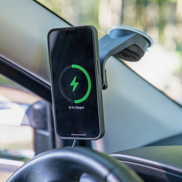 SP Connect Charging Suction Mount SPC+