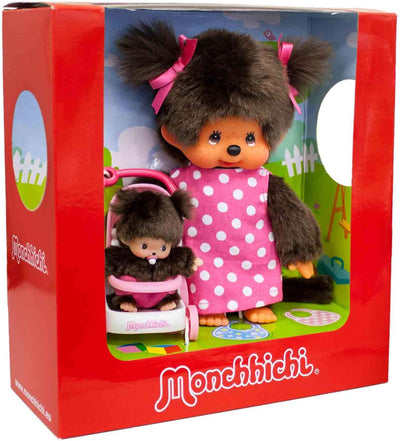 Sekiguchi 254930 - Original Monchhichi Mutter mit Kind im Kinderwagen, Plüschfigur mit Pünktchenklei