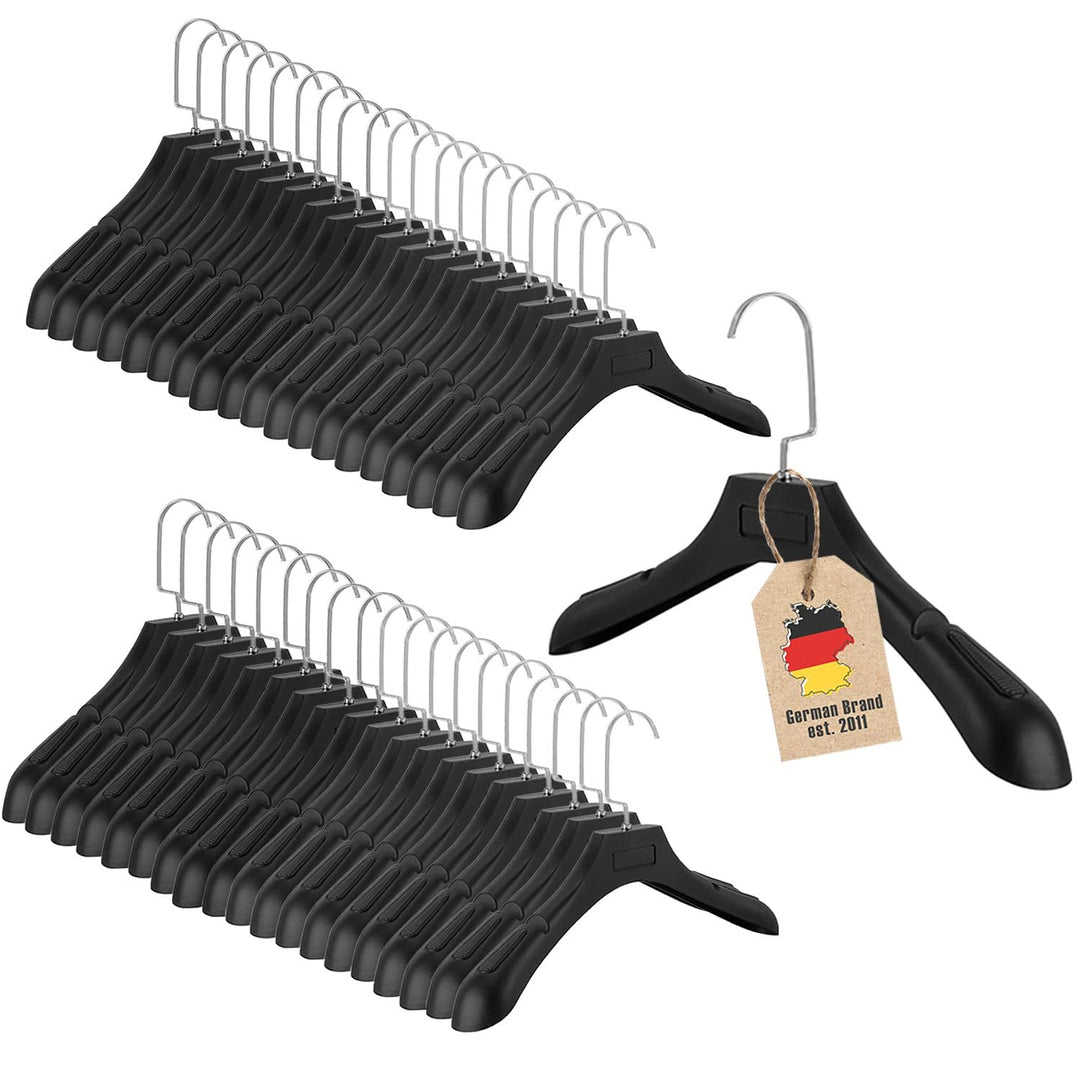 Kleiderbügel in UNIVERSAL SCHWARZ - 40 Stück breite Kleiderbügel aus Kunststoff mit Anti-Rutsch Ober