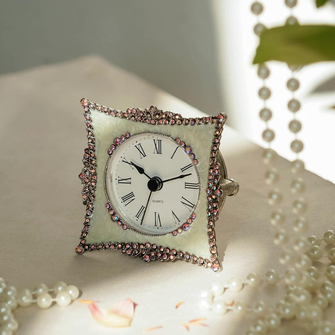 NIKKY HOME Elegante und niedliche Quarzuhr aus Zinn, analog, mit Kristall-Rosy-Strasssteinen, 8,8 cm