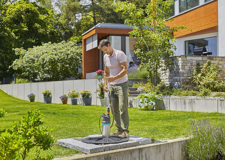Gardena Tauch-Druckpumpe 6100/5 inox automatic: Automatische Tauchdruckpumpe mit 6100 l/h Fördermeng