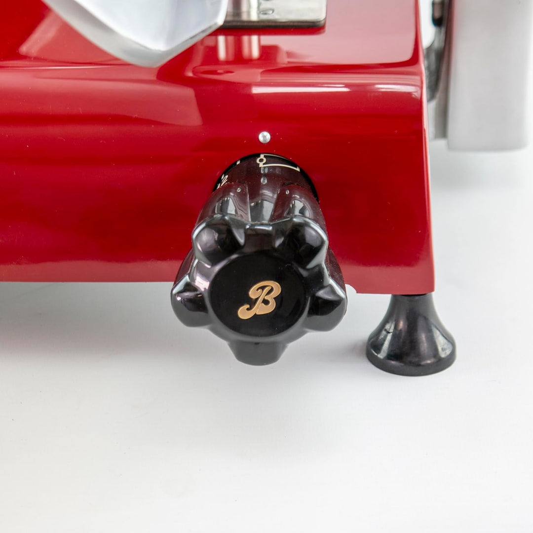 Berkel Red Line 300 Aufschnittmaschine rot - Schneidemaschine für die Küche inkl. handgefertigtes Ei