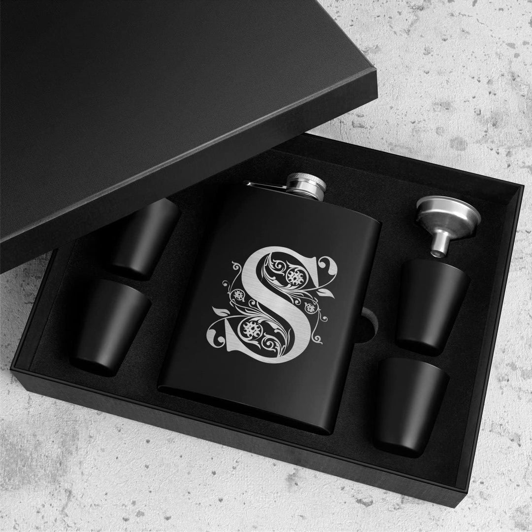 Maverton Flachmann Set 200 ml mit Gravur - Taschenflasche + 4 Schnapsgläsern 20 ml mit Trichter - Br