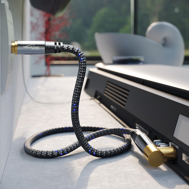 KabelDirekt – 4K Antennenkabel Nylon, TV Kabel 90° gewinkelt/gerade – 15m – Fernsehkabel mit Metalls