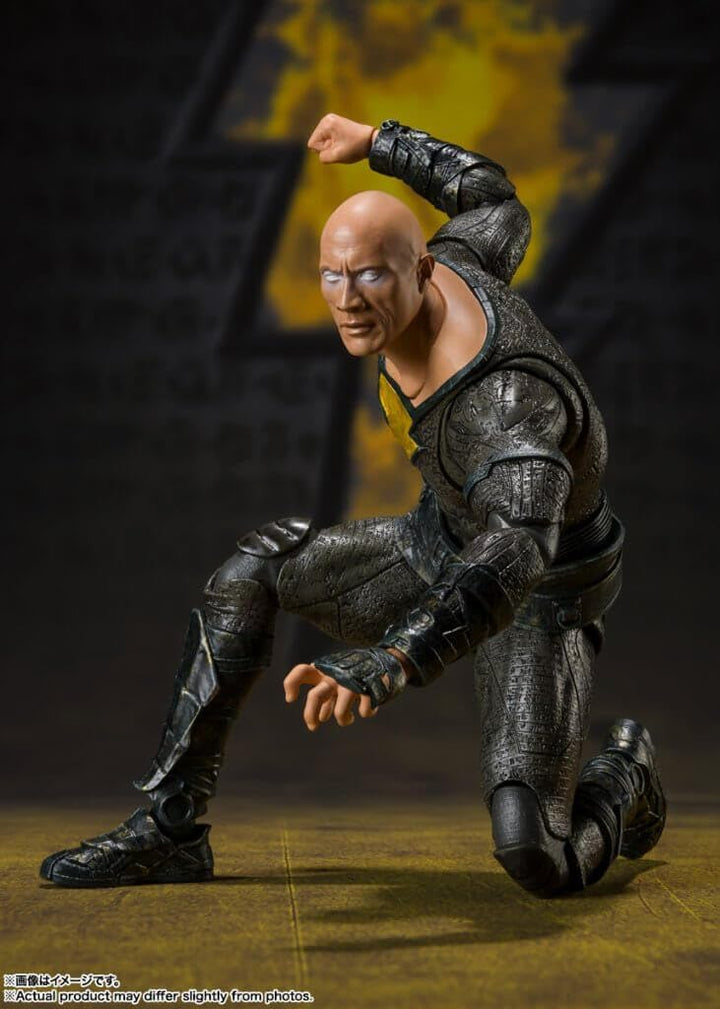 BANDAI Tamashii Nations Black Adam Figur S.H. Figuarts Black Adam 16 cm