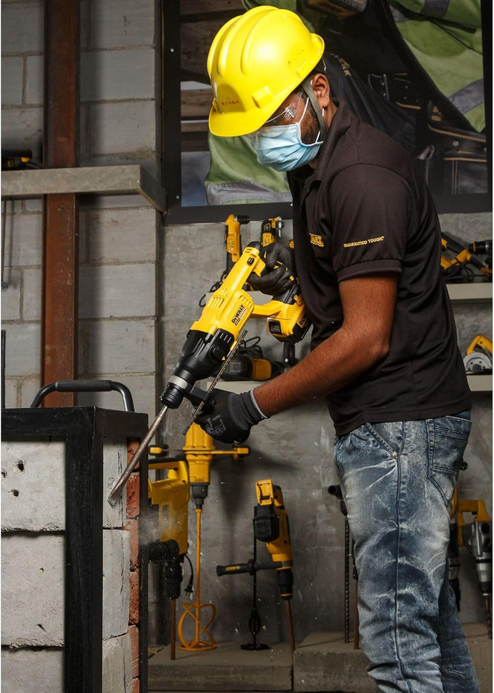 DEWALT SDS Plus XR Akku-Kombihammer (mit Pneumatik-Hammerwerk und bürstenlosem Motor für diverse Boh