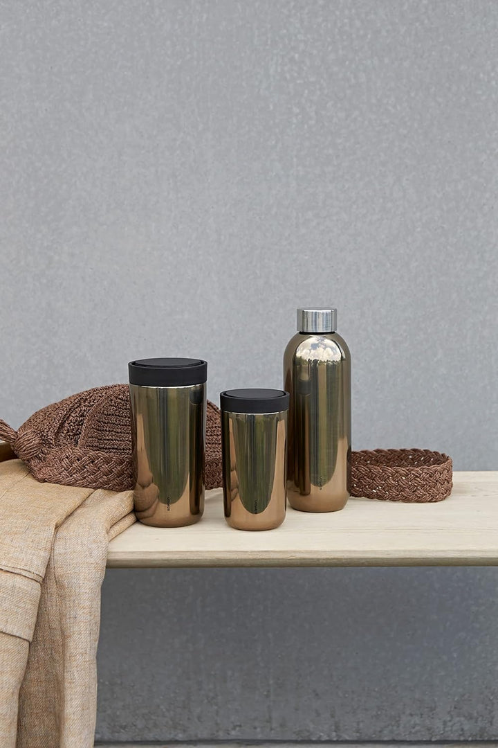 Stelton Thermosflasche Keep Cool - Thermo-Trinkflasche - Doppelwandige Isolierflasche - Moderner Des